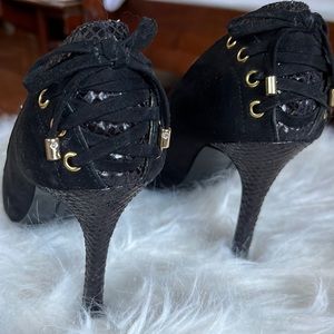 Guess size 8 pointy heels